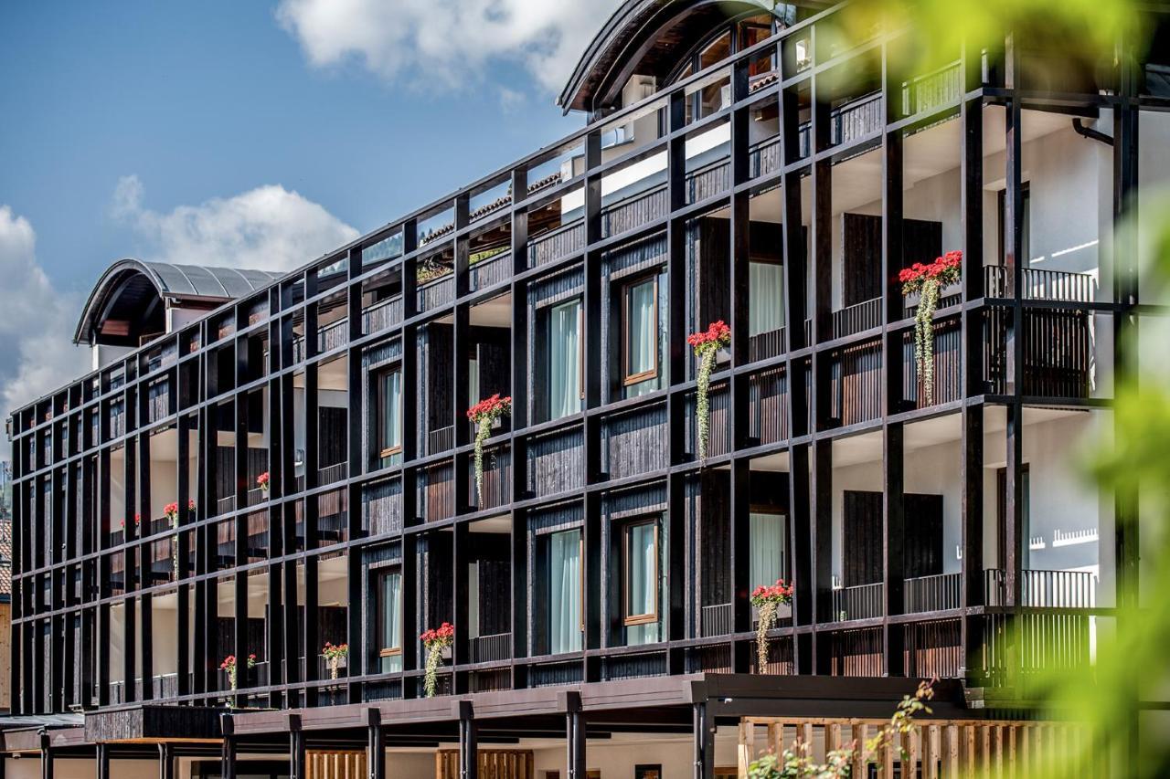Hotel Sterzinger Moos エクステリア 写真