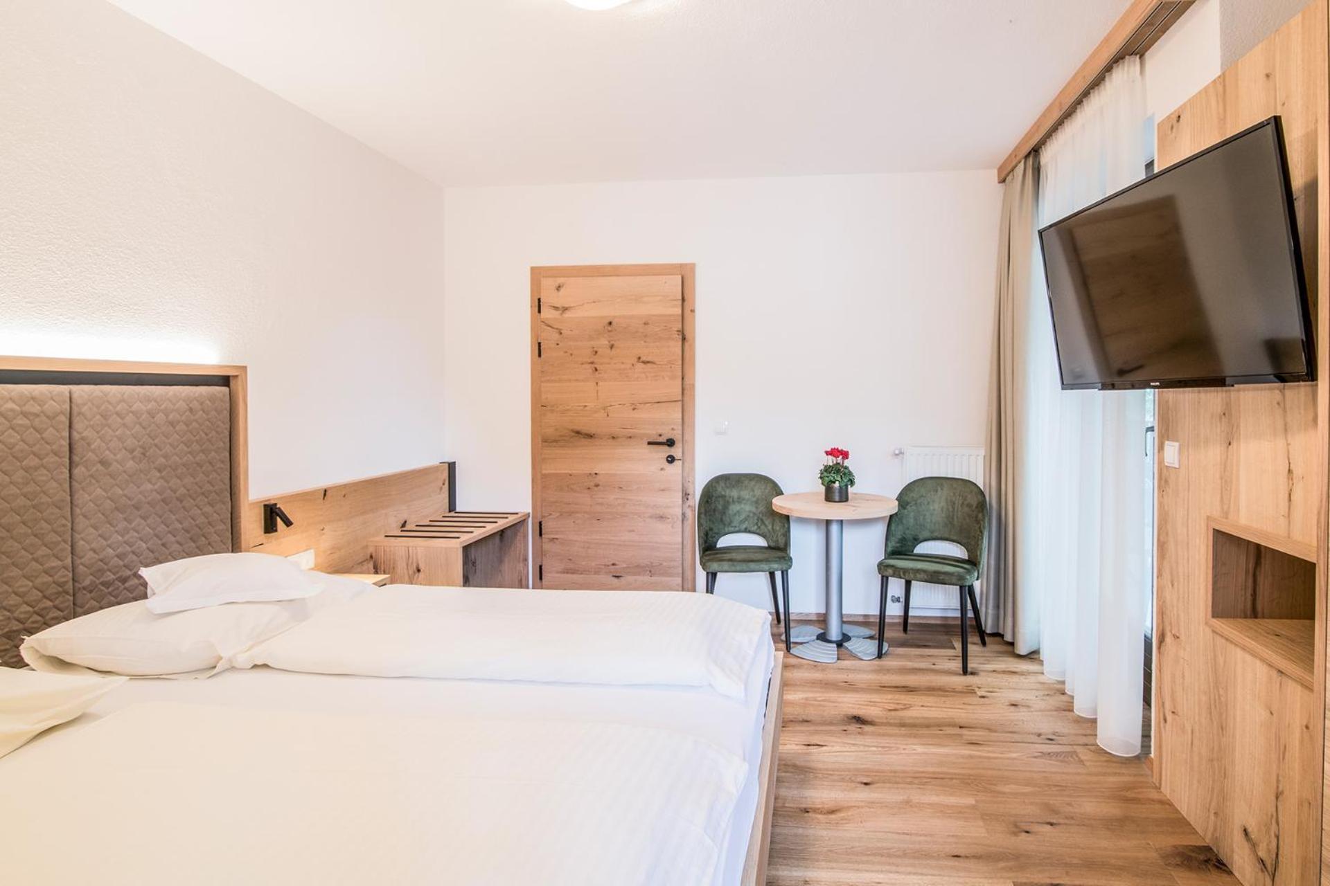Hotel Sterzinger Moos エクステリア 写真